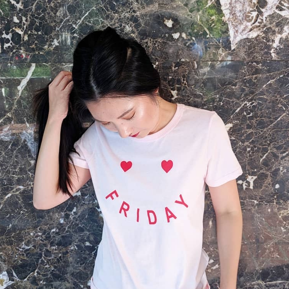 Heart Eyes "FRIDAY" T